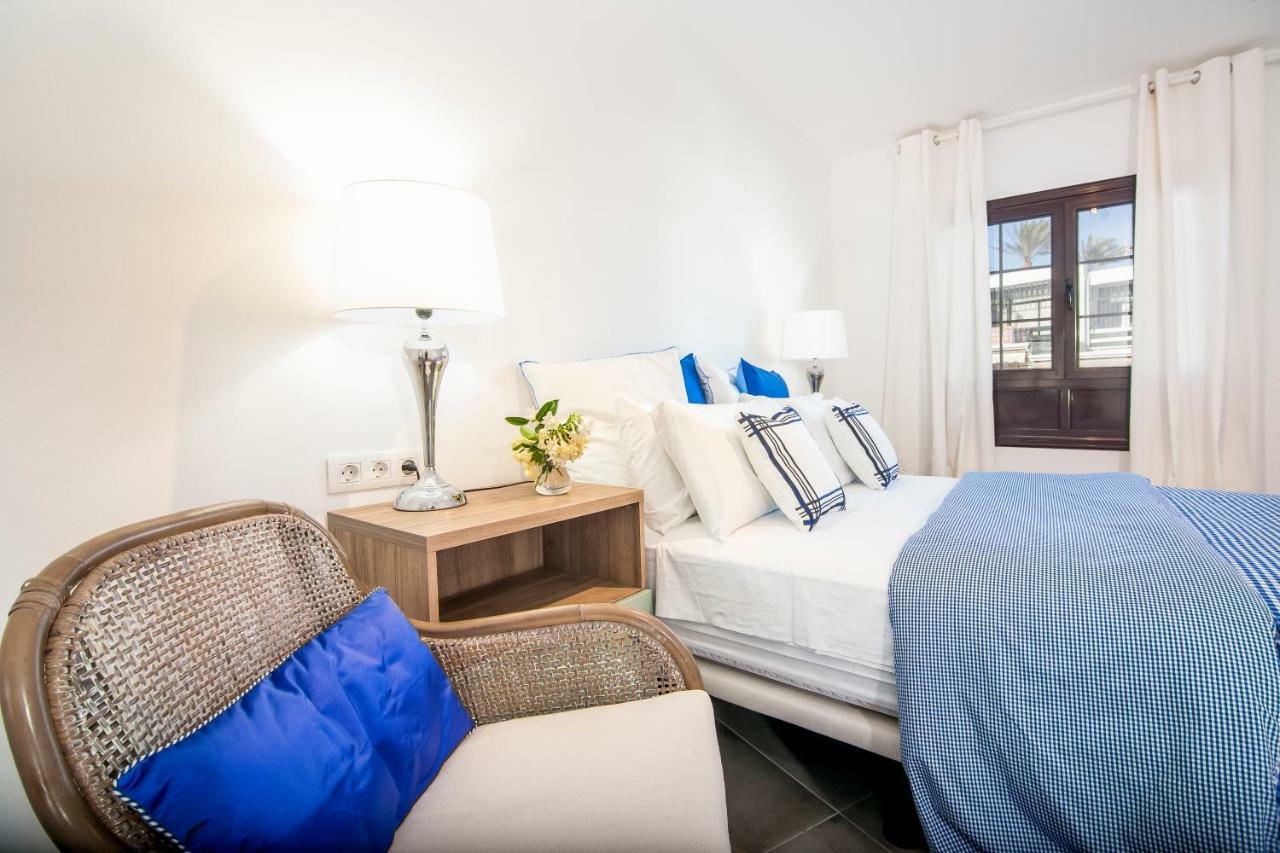 Rooms & Suites The Lighthouse Tías Εξωτερικό φωτογραφία
