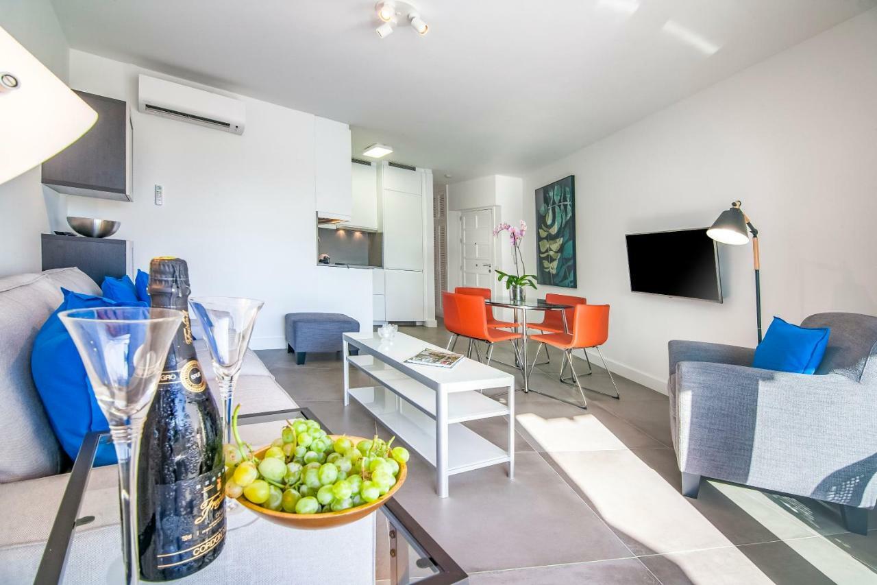 Rooms & Suites The Lighthouse Tías Εξωτερικό φωτογραφία